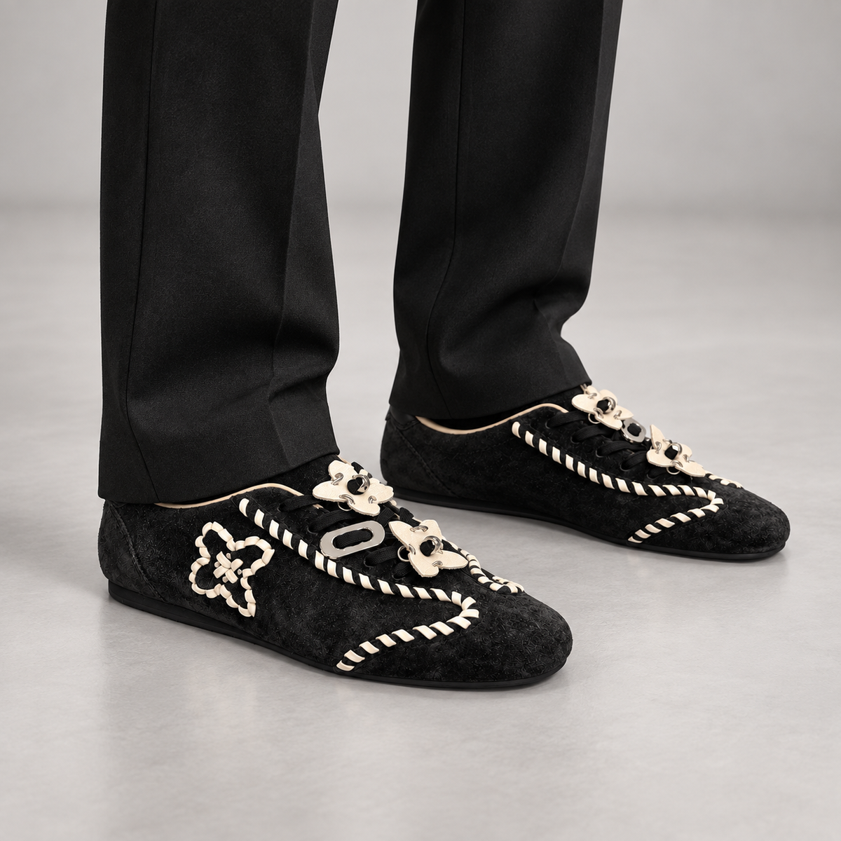 Black cream whipstitch sneakers 7