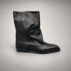 Black draped leather boots 2