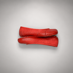 Red Leather Split-Toe Bow Ballet Flats outsole view