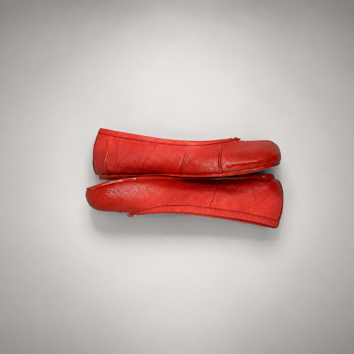 Red Leather Split-Toe Bow Ballet Flats outsole view