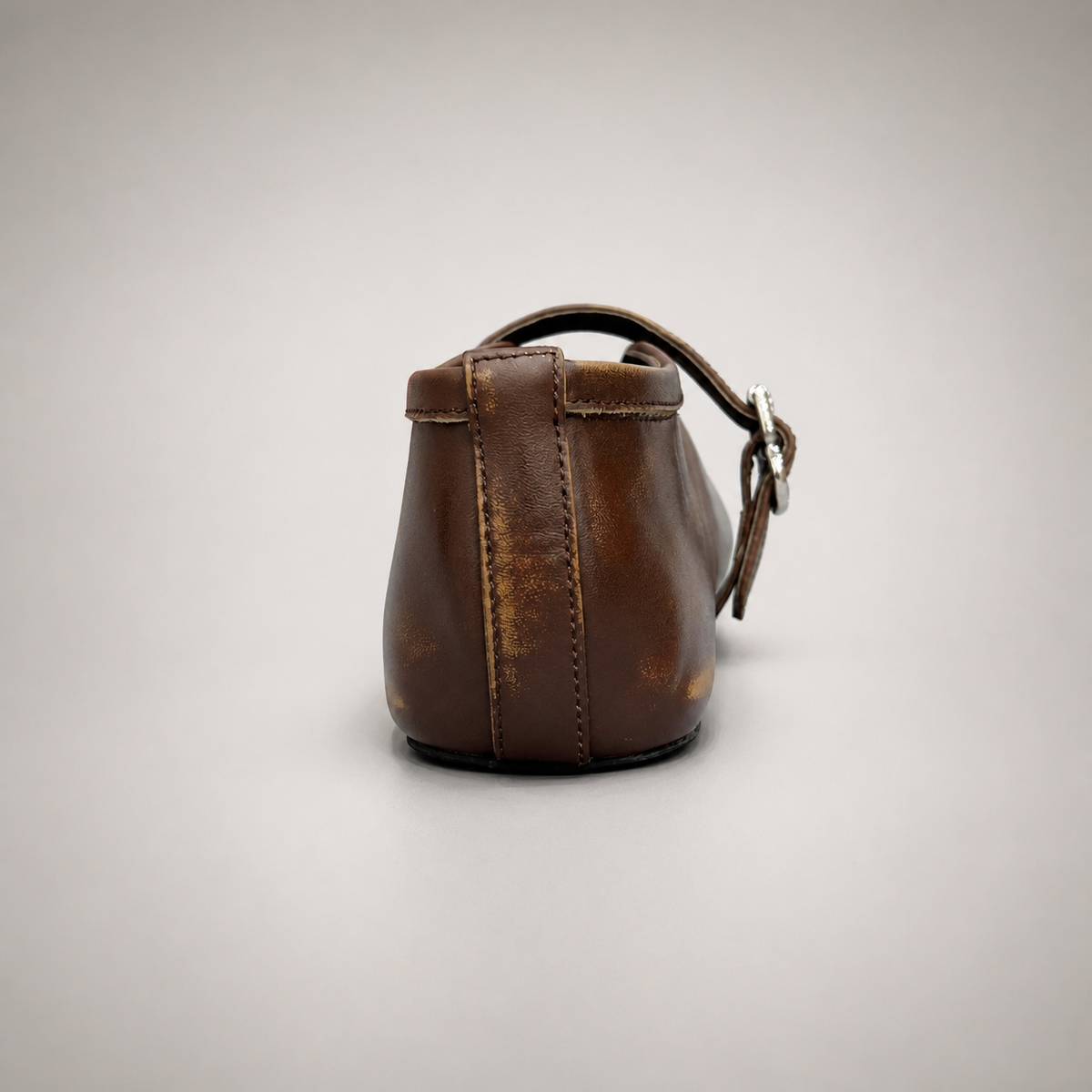 Brown buckle-strap flat product view 4