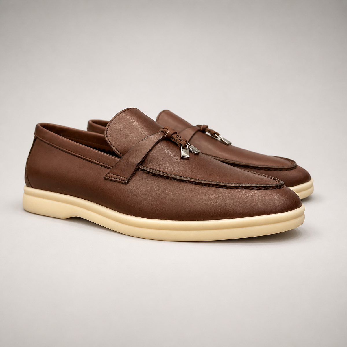 Brown oil-waxed horse leather lace-up sneaker pair three-quarter view