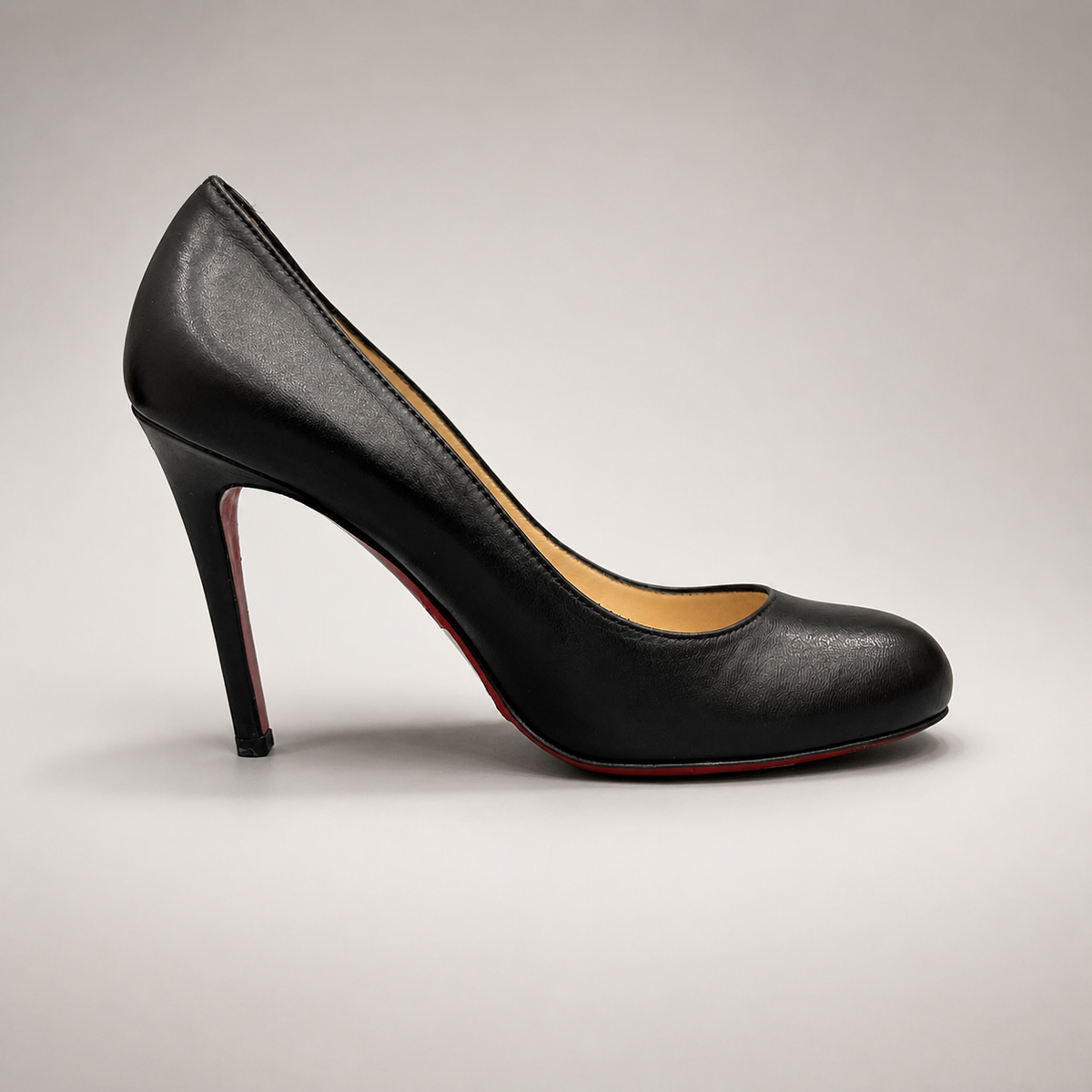 Black Pumps product view 4