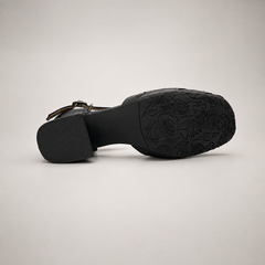 Black Pumps product view 4