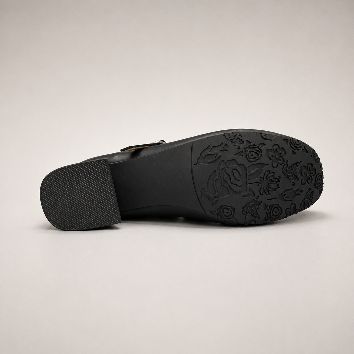 Black Mary Jane pump product view 5