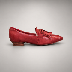 Red Horse Leather Pointed-Toe Tassel Loafers product view 3