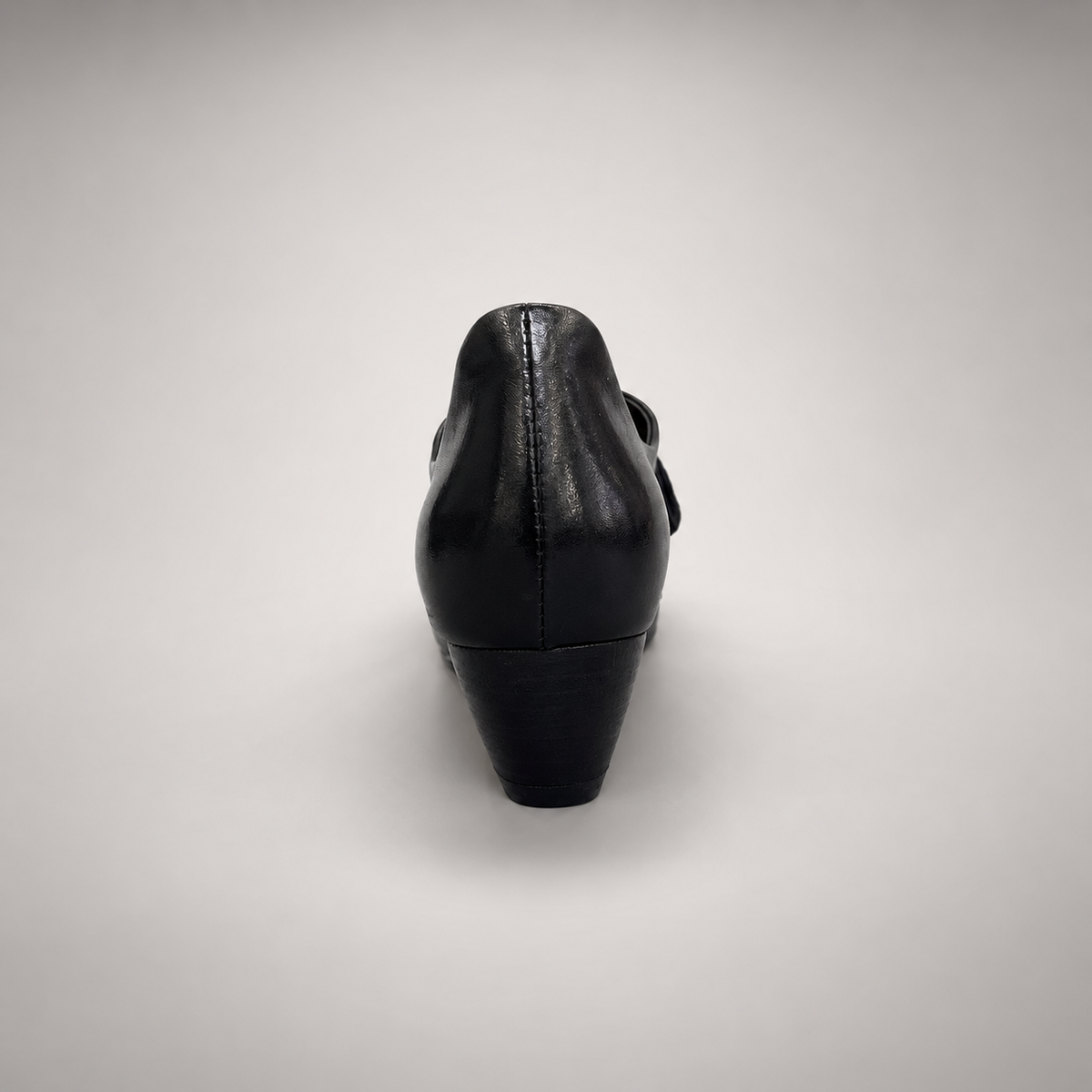 Black Horse Leather Pointed-Toe Lace-Up Oxfords product view 5
