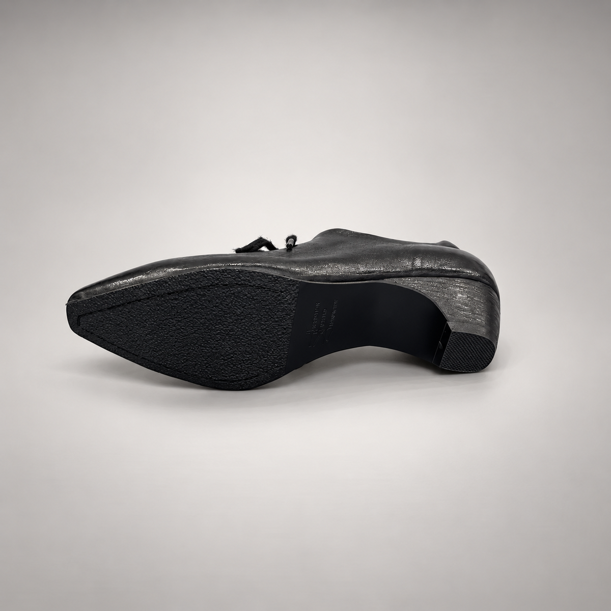 Black Horse Leather Pointed-Toe Lace-Up Oxfords product view 6