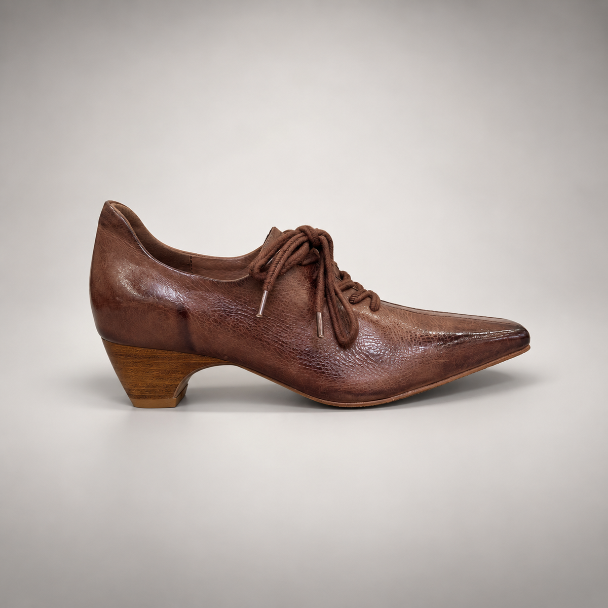 Brown Horse Leather Pointed-Toe Lace-Up Oxfords product view 3