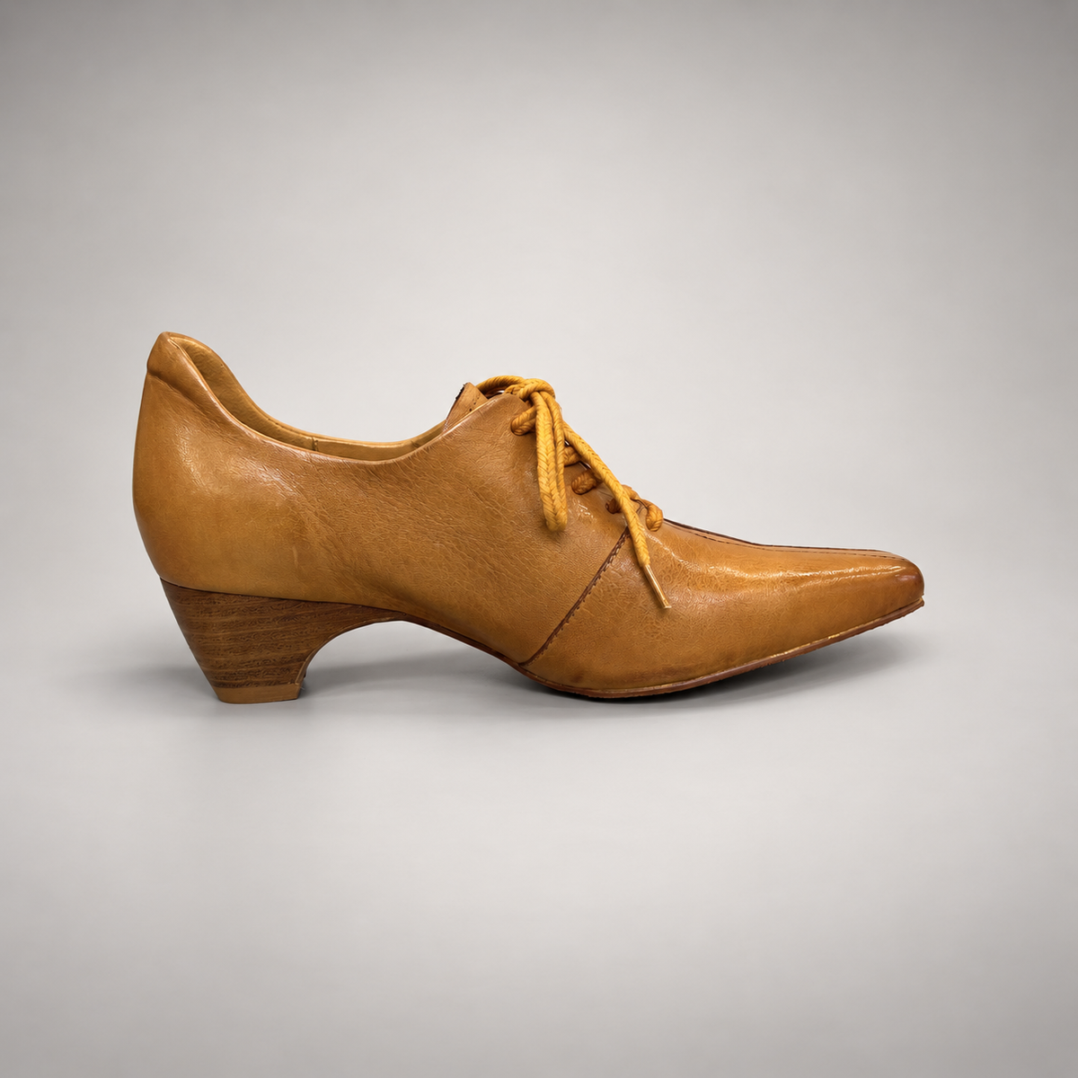 Tan Horse Leather Pointed-Toe Lace-Up Oxfords product view 3
