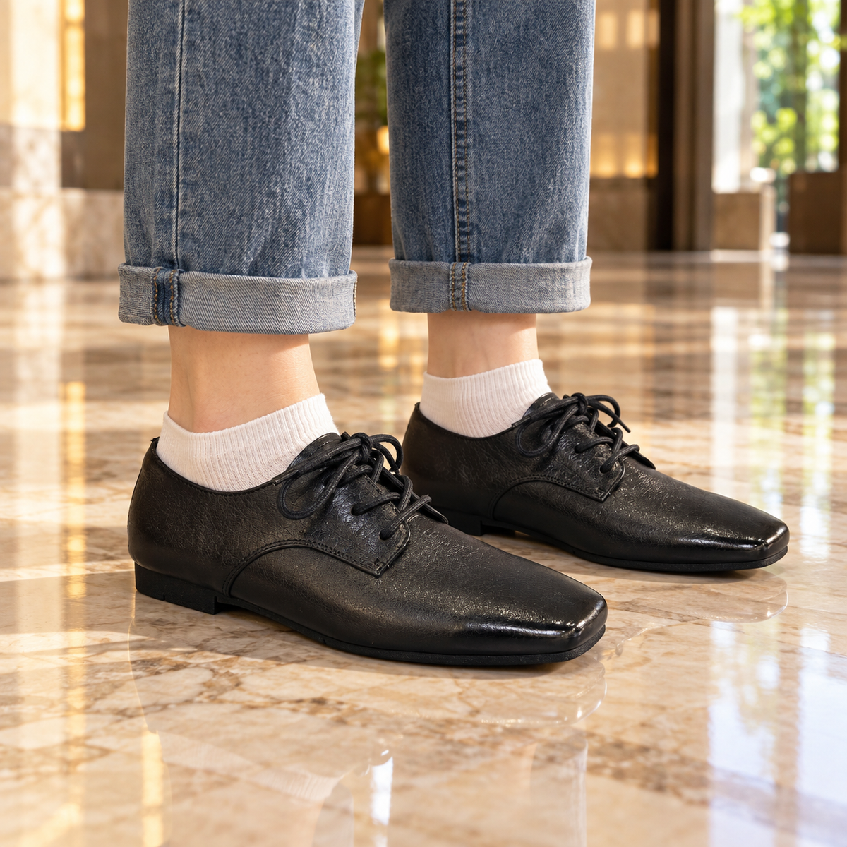 Black Horse Leather Lace-Up Derby Shoes on foot