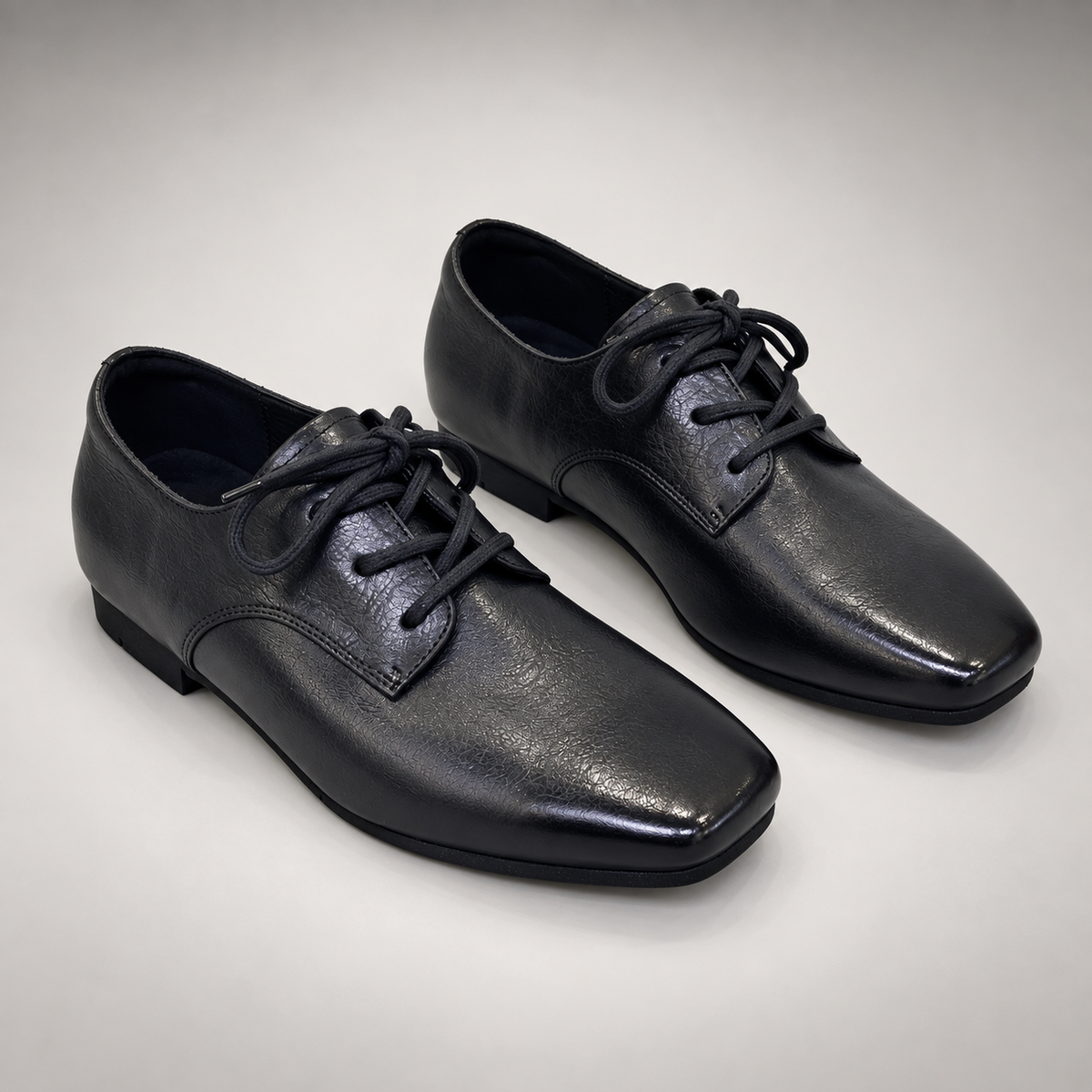 Black Horse Leather Lace-Up Derby Shoes product view 8