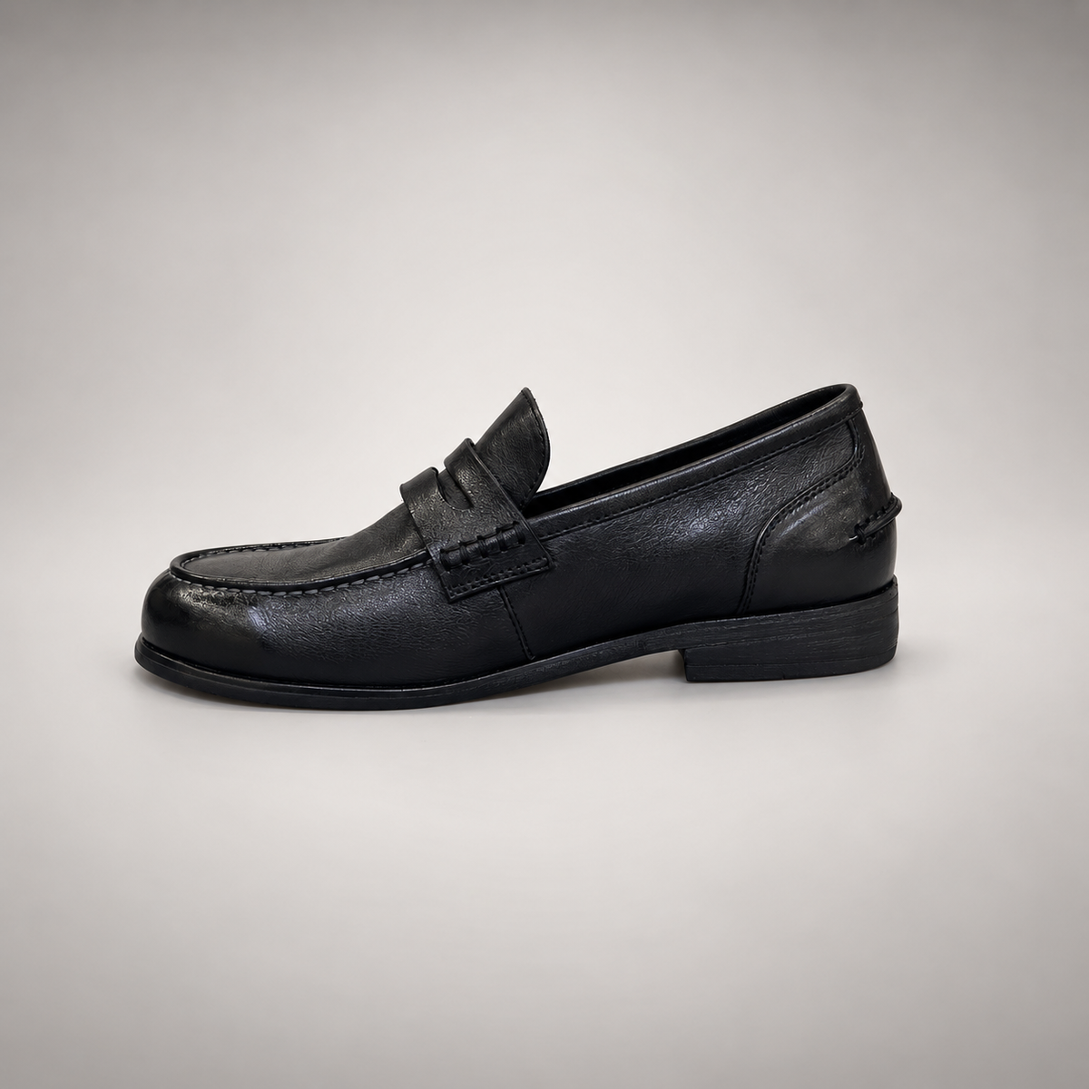 Black Horse Leather Penny Loafers product view 4