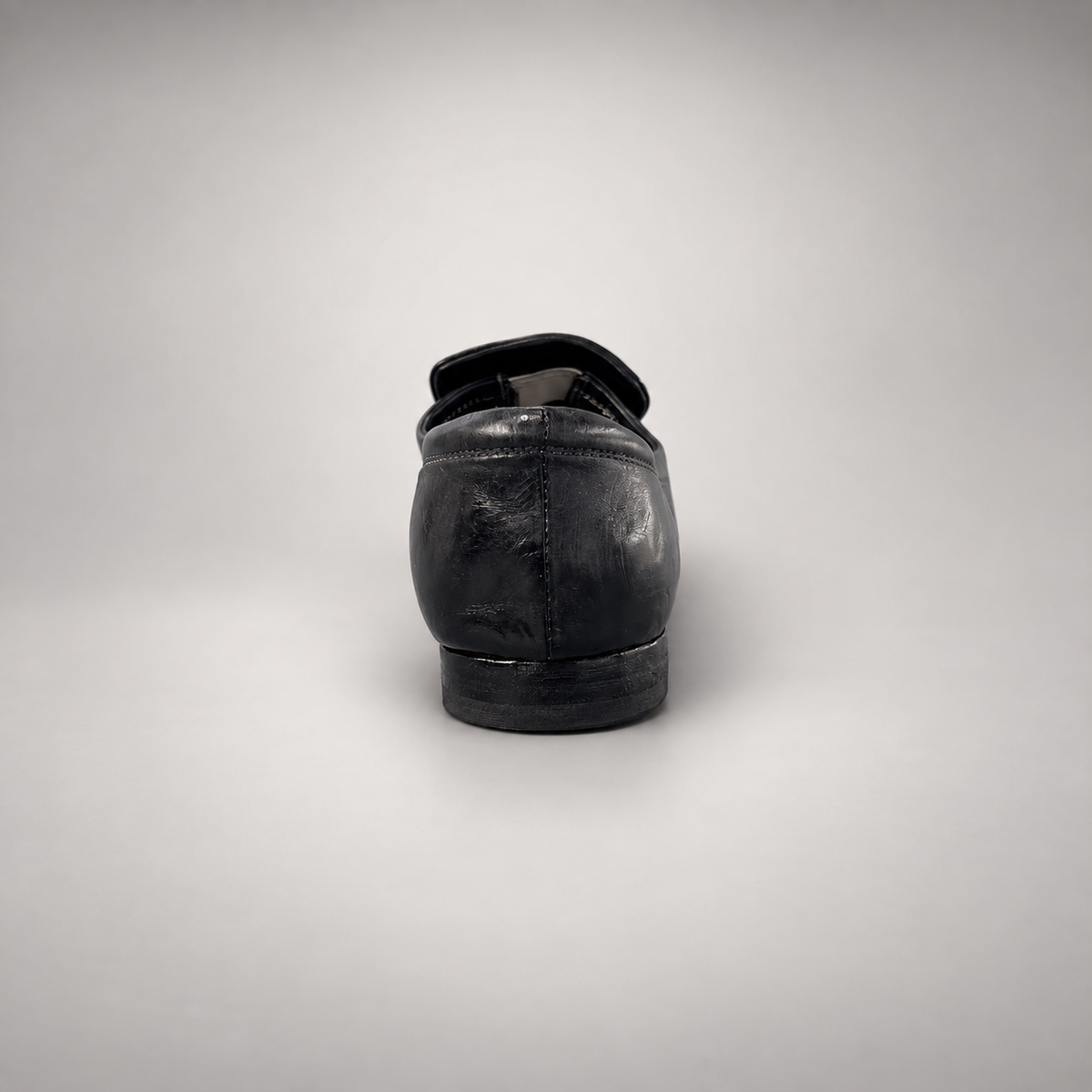 Black shoes, view 5