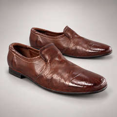Brown washed horse leather shoes, pair