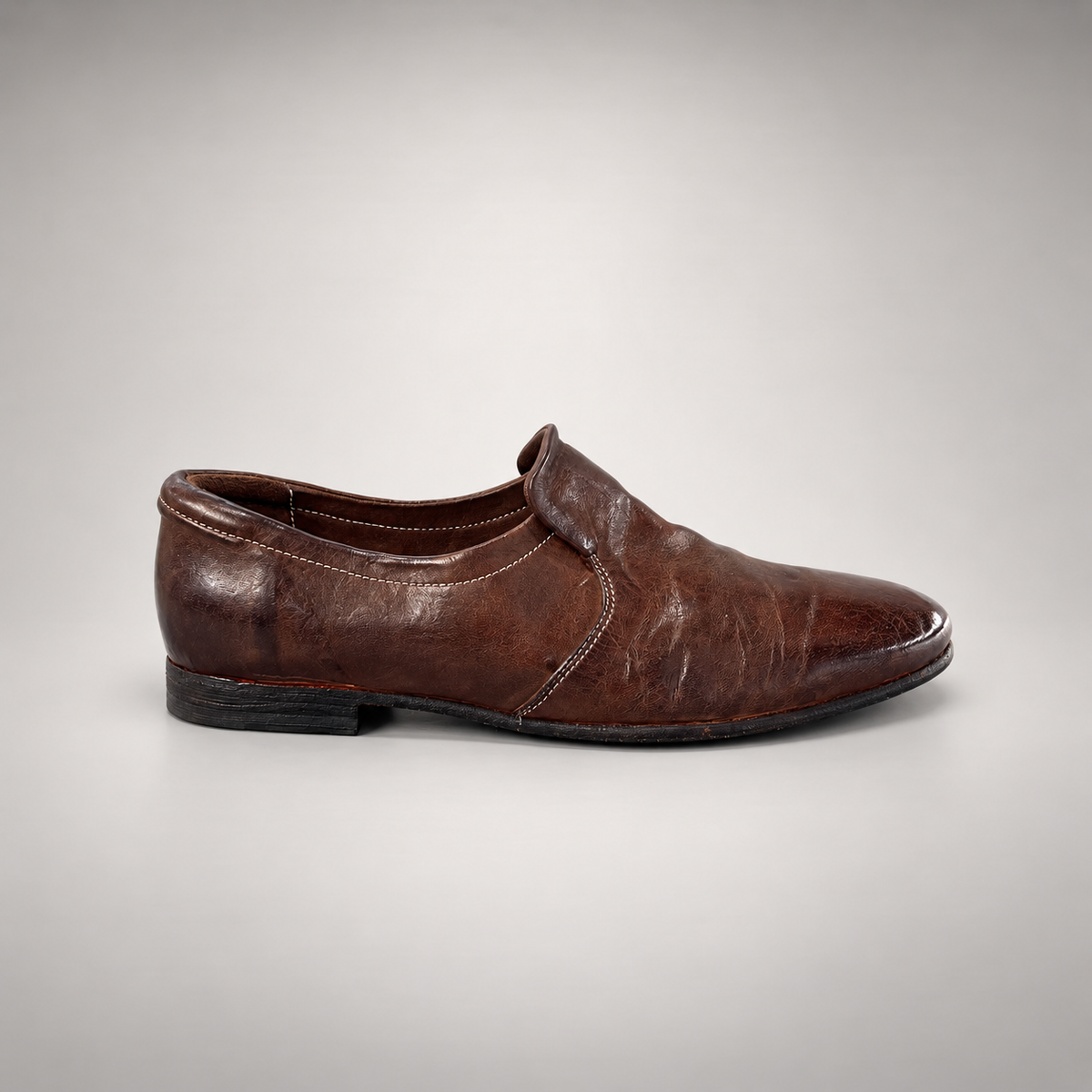 Brown shoes, view 3