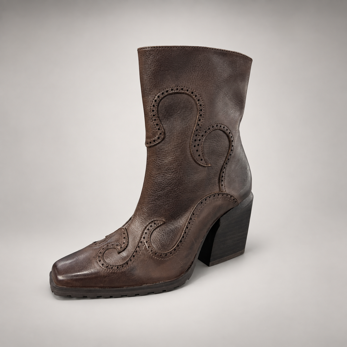 Brown shoes, view 2