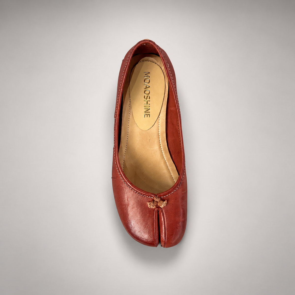 Red shoes, view 6