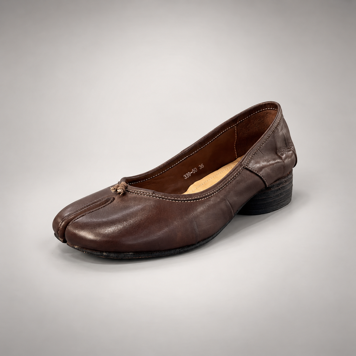 Brown shoes, view 2