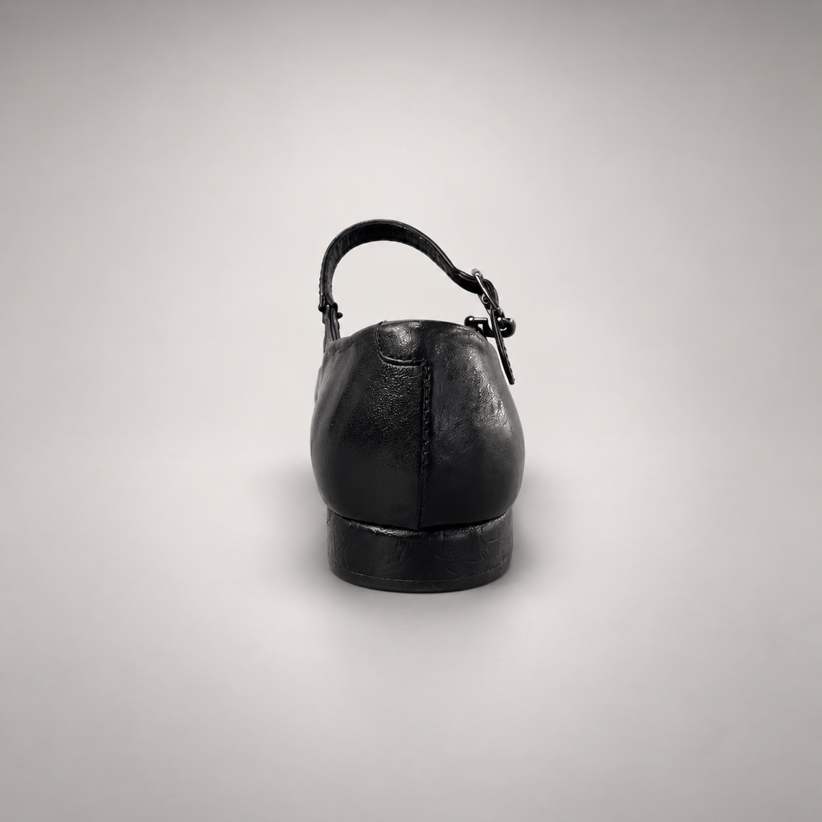 Black shoes, view 5
