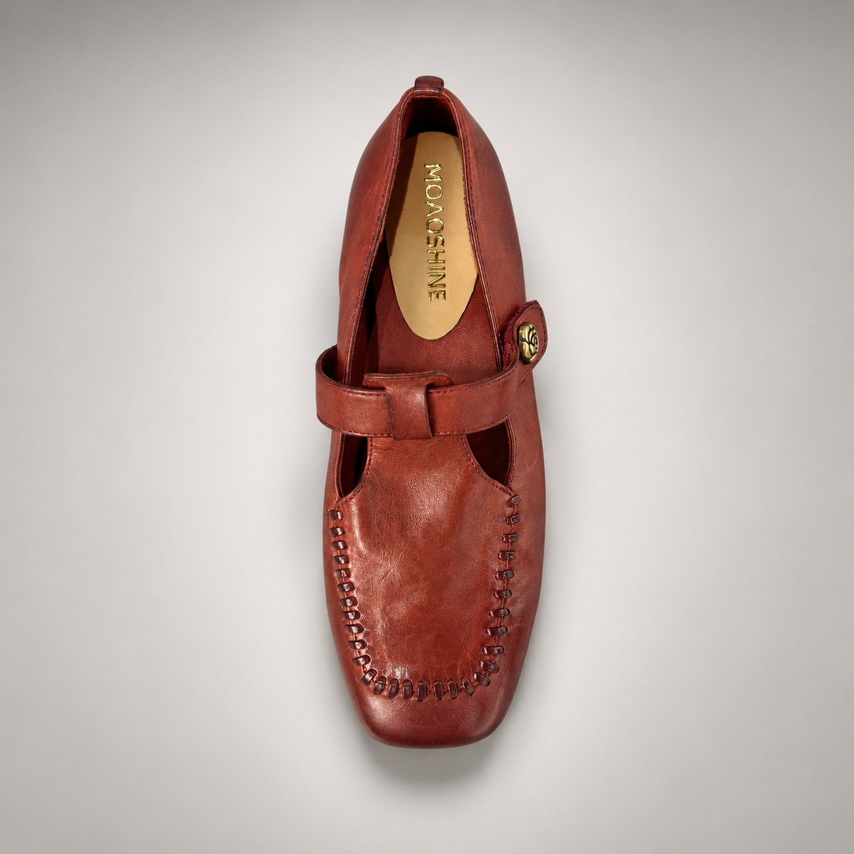 Red shoes, view 7