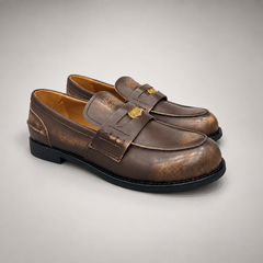 Brown top-grain cow leather emblem loafers, pair