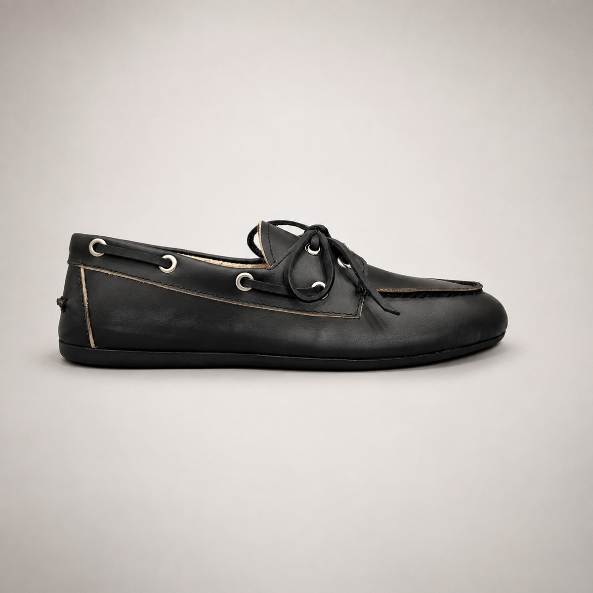 Black boat shoe product view 2